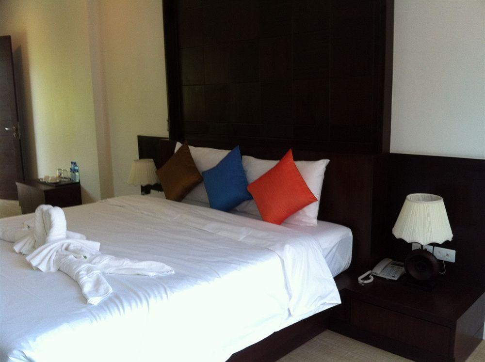 Aonang Regent Hotel Ao Nang Esterno foto